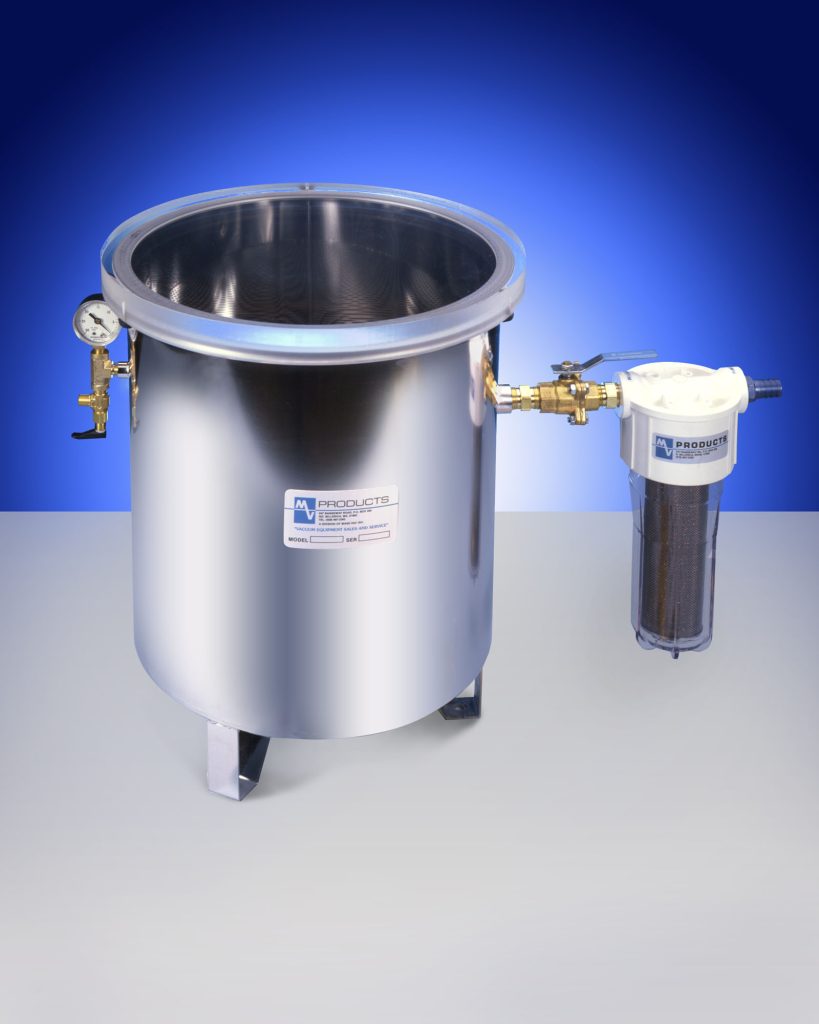 photo of a vacuum degassing system from Mass-Vac